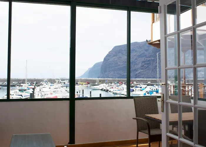 Frente Al Mar - Puerto De Gigantes * Acantilado de los Gigantes